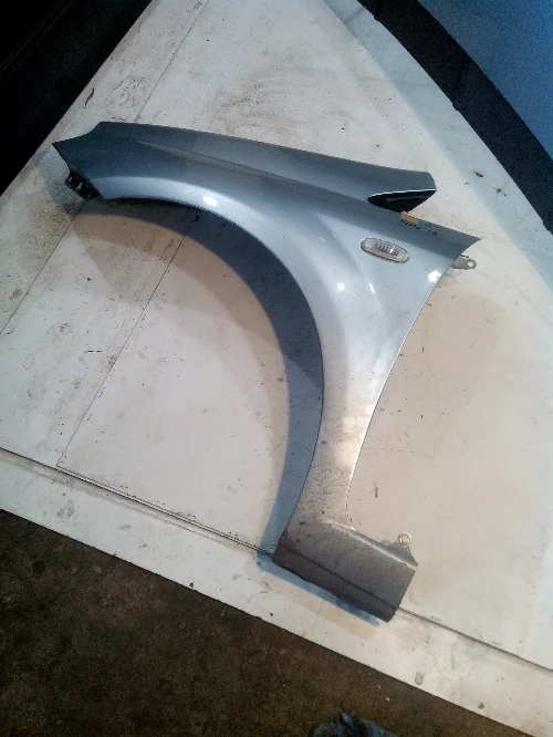 Ляв калник за Фиат Пунто