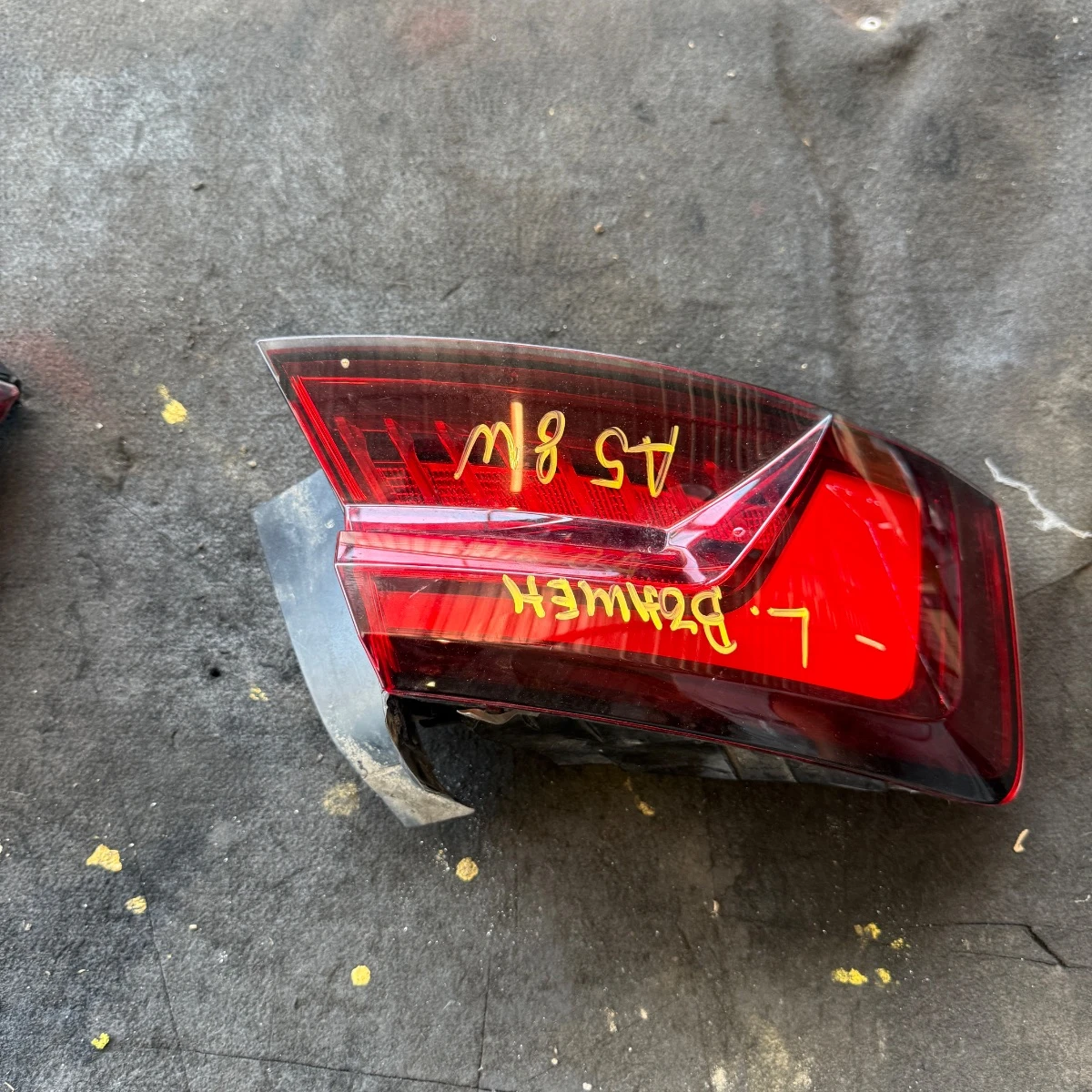 Заден ляв външен стоп за Audi A5 8W 8W6945091-501