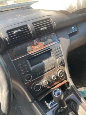 Mercedes-Benz C 220, снимка 5