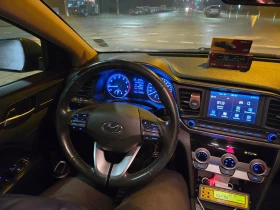 Hyundai Elantra  - Tоп състояние - Без забележки  !, снимка 17
