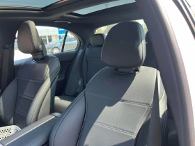 Mercedes-Benz C 300 4MATIC * ДИСТРОНИК * ПОДГРЕВ * ПАНОРАМА * 2 КЛЮЧА, снимка 10