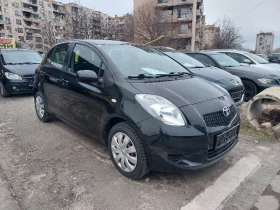 Toyota Yaris 1.1 бензин Топ състояние , снимка 1