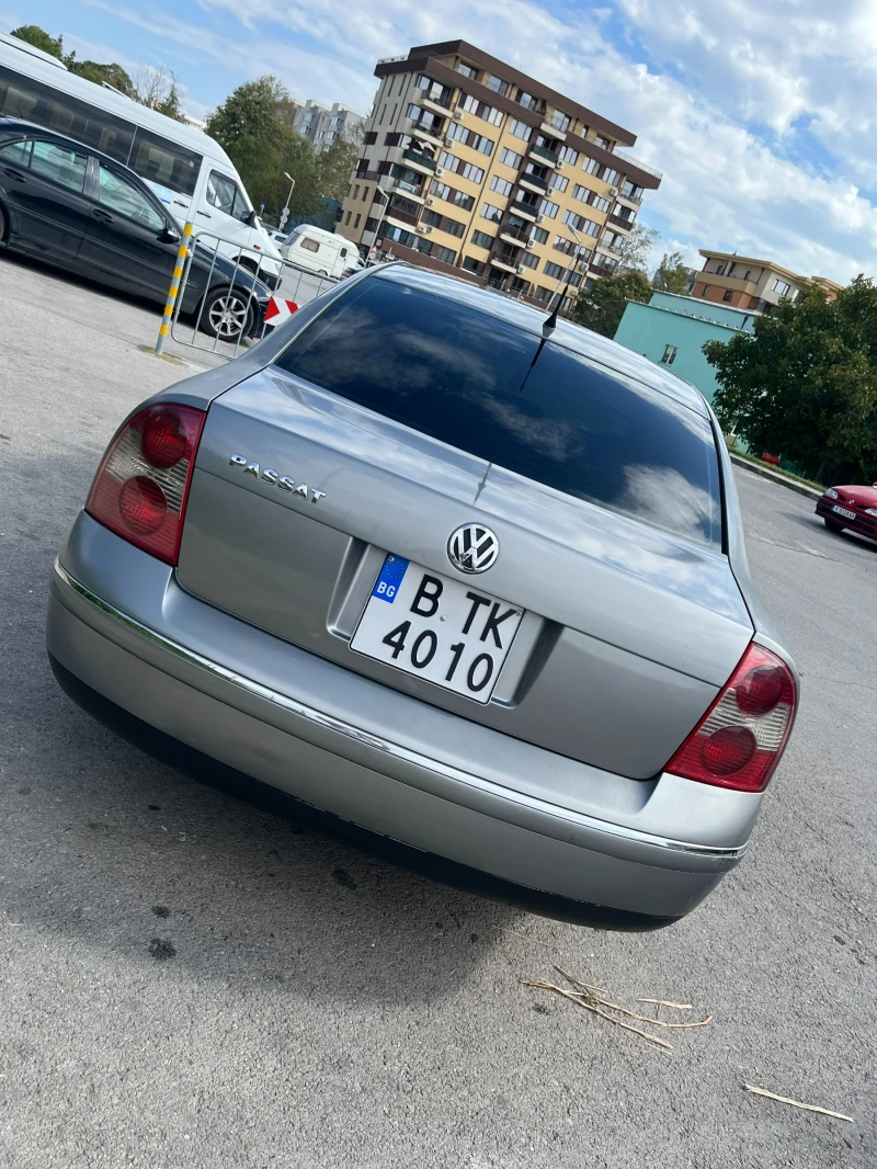 VW Passat, снимка 5 - Автомобили и джипове - 47333868