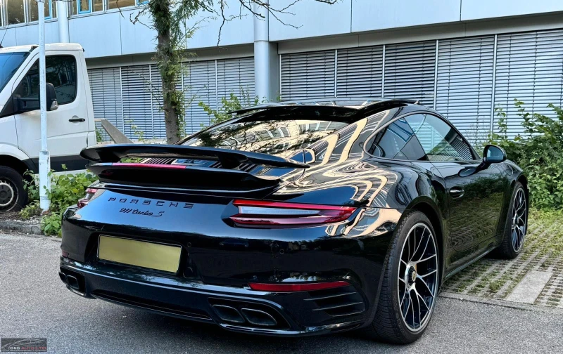 Porsche 991 911 TURBO S/581HP/COUPE/PANO/LIFT/BURMESTER/908a, снимка 4 - Автомобили и джипове - 48080622