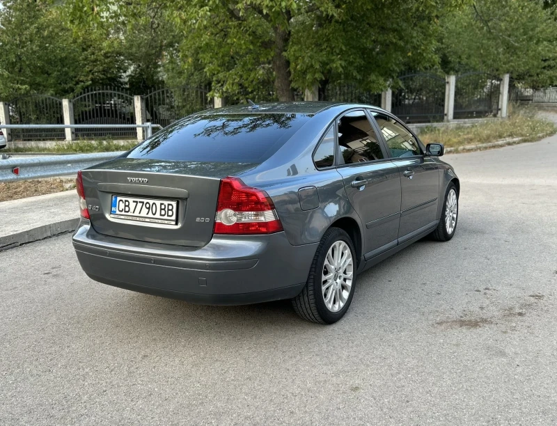 Volvo S40, снимка 2 - Автомобили и джипове - 49172525