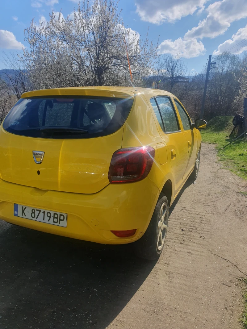 Dacia Sandero, снимка 4 - Автомобили и джипове - 49555716