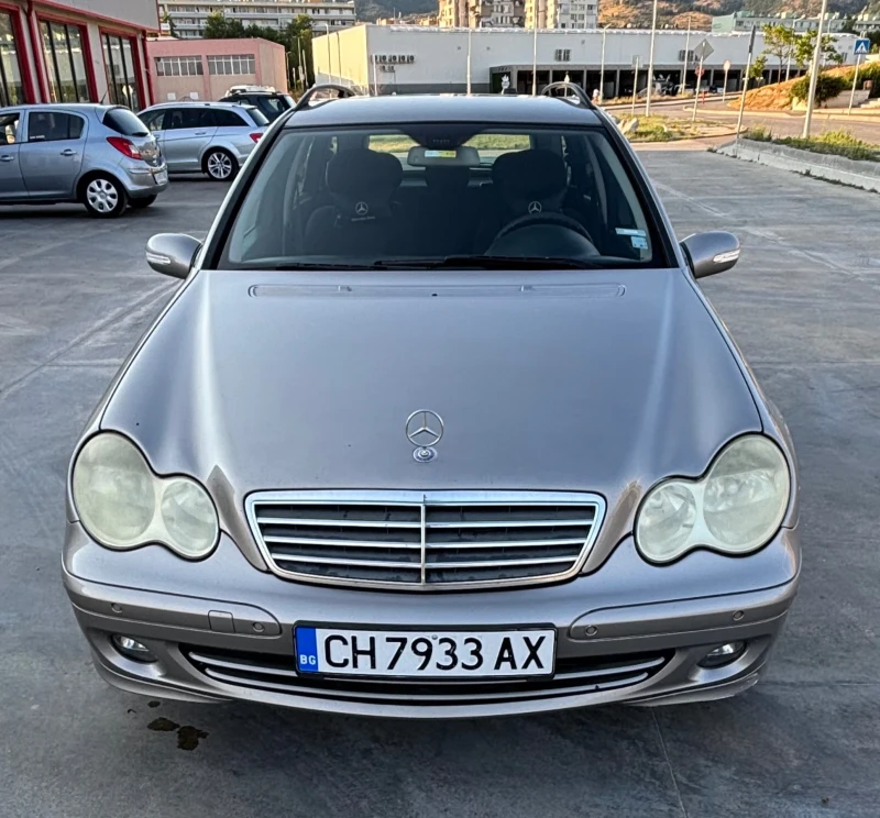 Mercedes-Benz C 220
