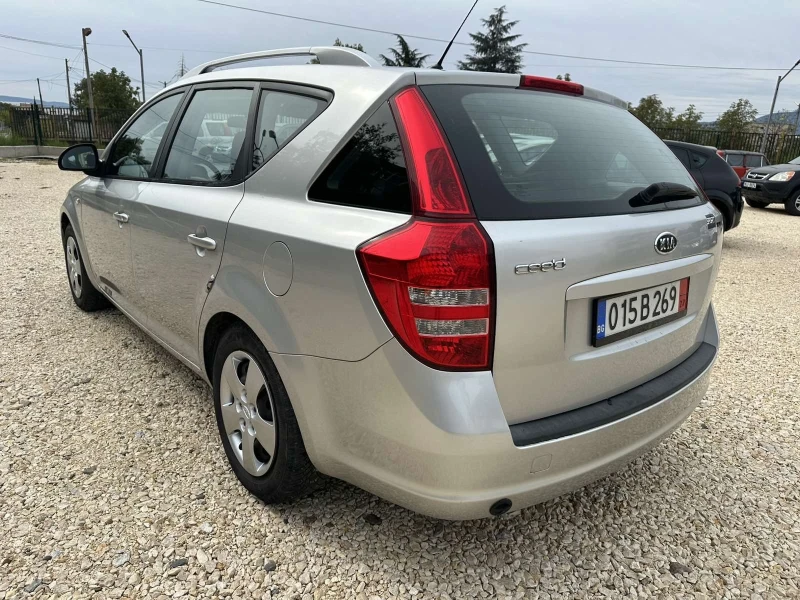 Kia Ceed 1.6/ГАЗОВ ИНЖ//КЛИМАТРОНИК//, снимка 5 - Автомобили и джипове - 51472703