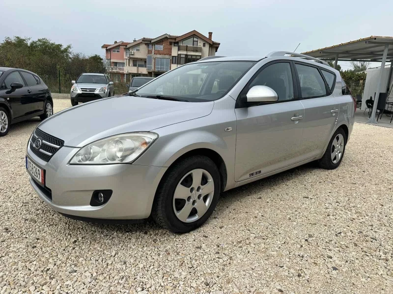 Kia Ceed 1.6/ГАЗОВ ИНЖ//КЛИМАТРОНИК//, снимка 7 - Автомобили и джипове - 51472703