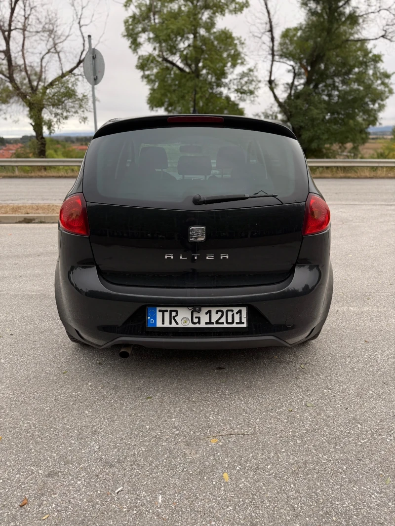 Seat Altea 1.6i I-TECH 102кс , снимка 8 - Автомобили и джипове - 52592260