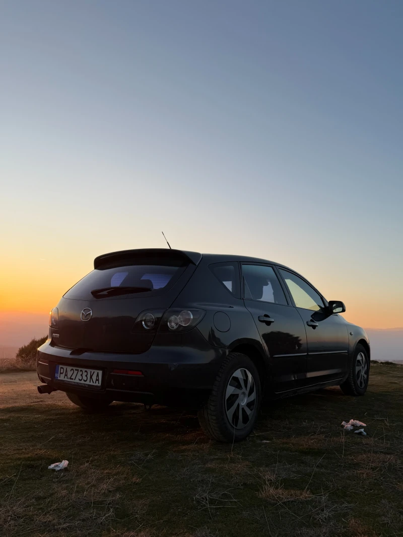 Mazda 3 1.6 Бензин, снимка 4 - Автомобили и джипове - 52776275