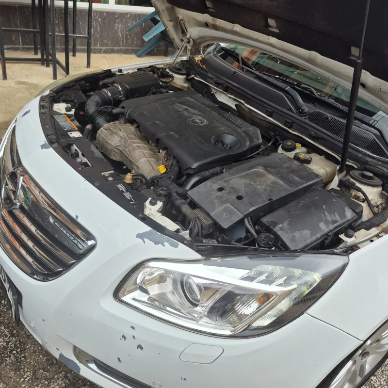 Opel Insignia, снимка 13 - Автомобили и джипове - 53223471