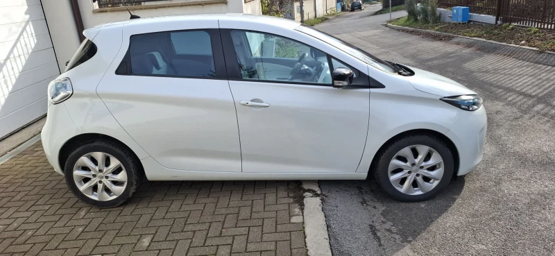 Renault Zoe Q210, снимка 5 - Автомобили и джипове - 53354605