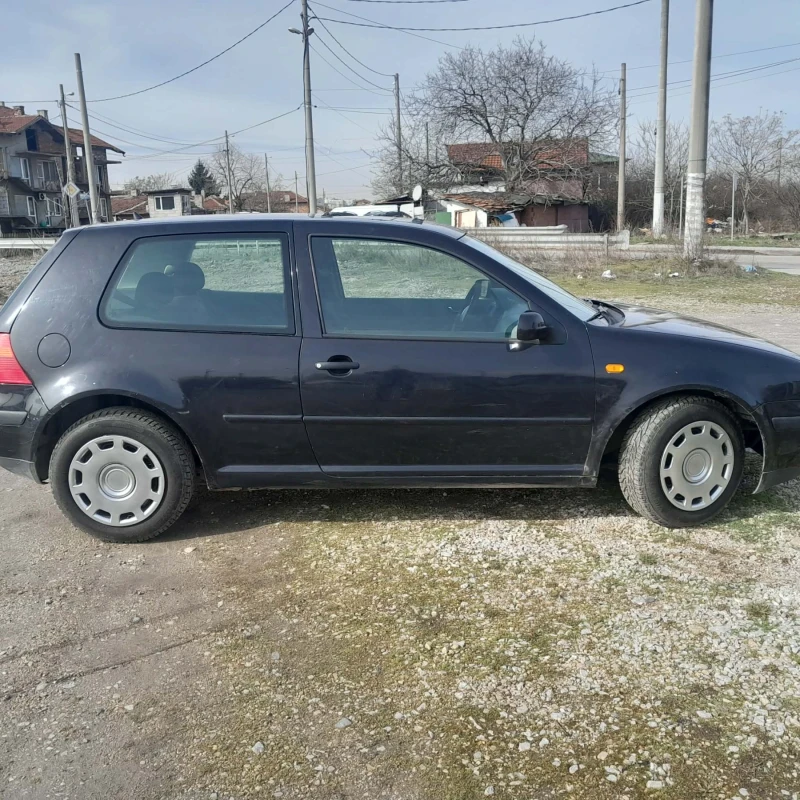 VW Golf 1111111, снимка 3 - Автомобили и джипове - 53534448