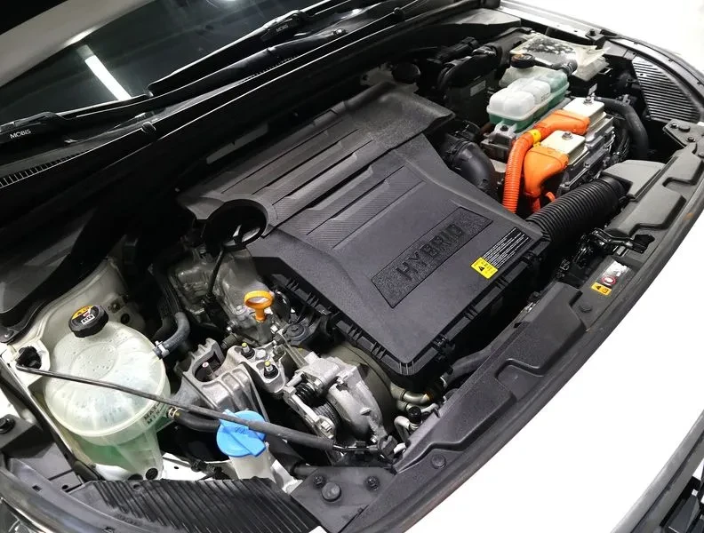 Hyundai Ioniq Hybrid 1.6 Hev I, снимка 8 - Автомобили и джипове - 56269795