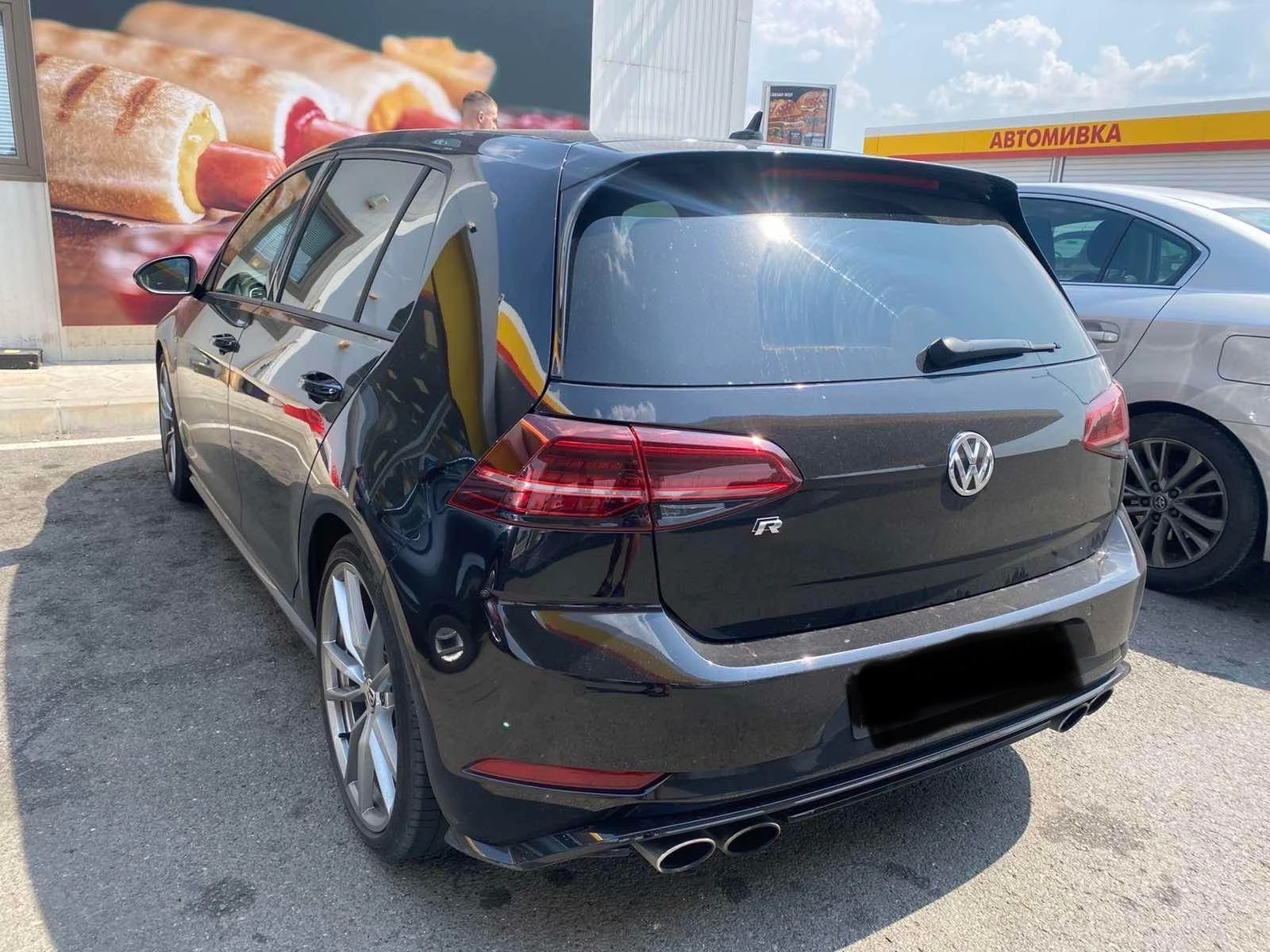 VW Golf GOLF R 2.0 TFSI  - изображение 2