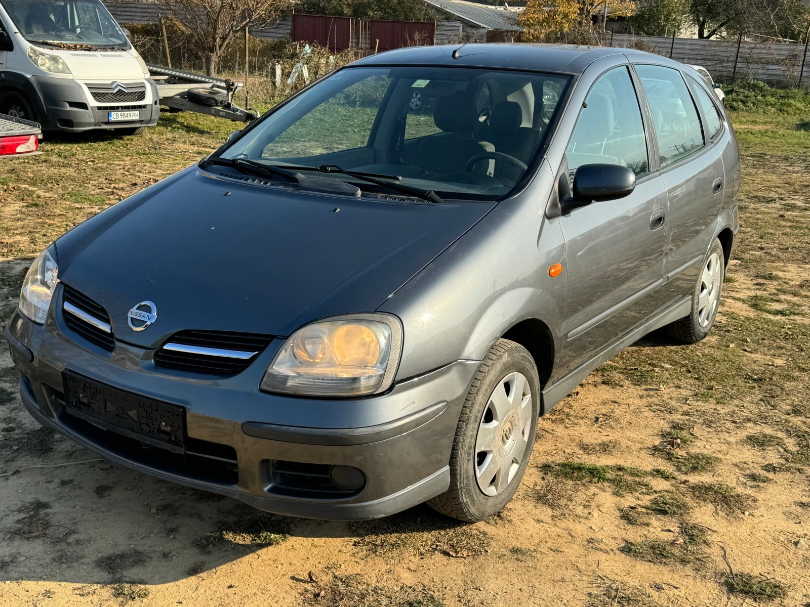 Nissan Almera tino 2.2 dizel - изображение 9