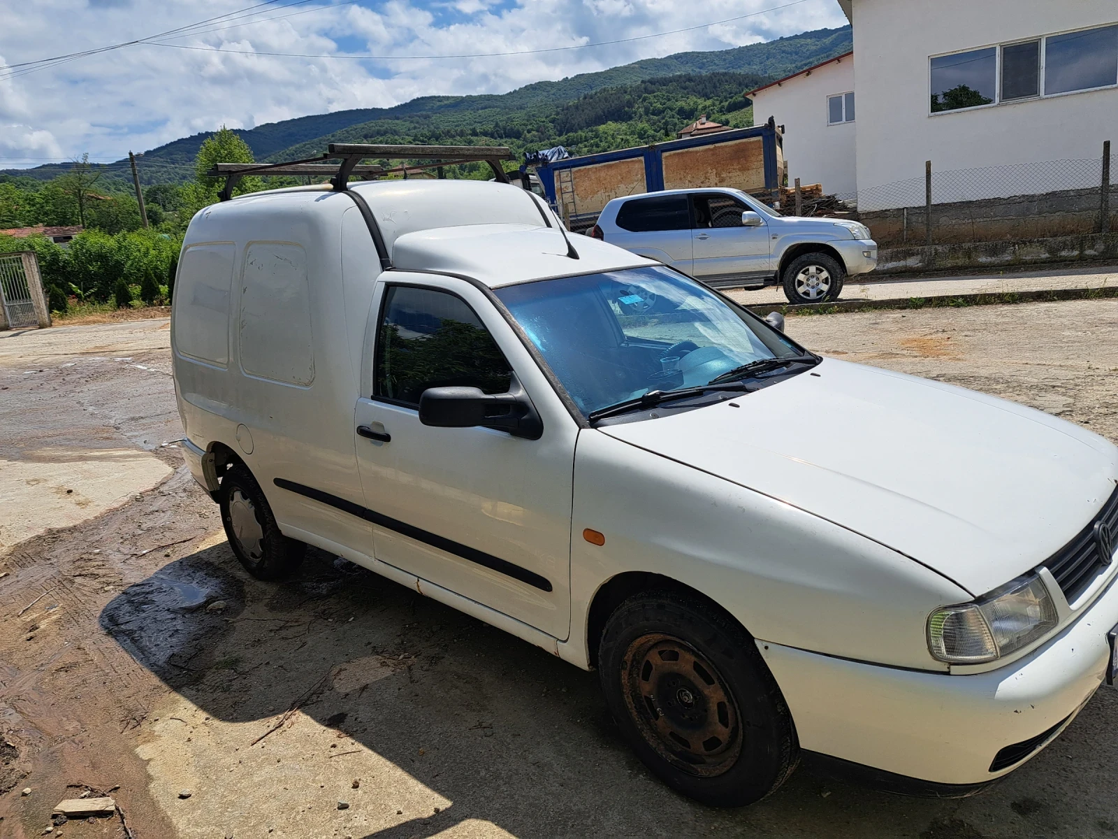 VW Caddy 1.9 sdi - изображение 3
