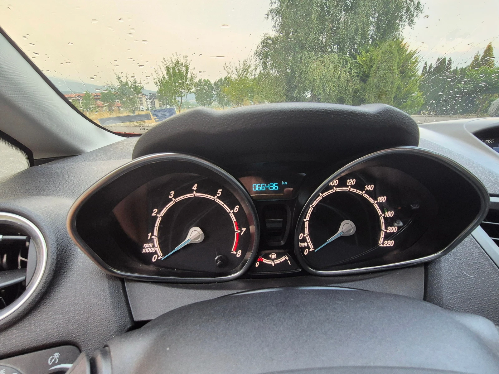 Ford Fiesta  - изображение 2