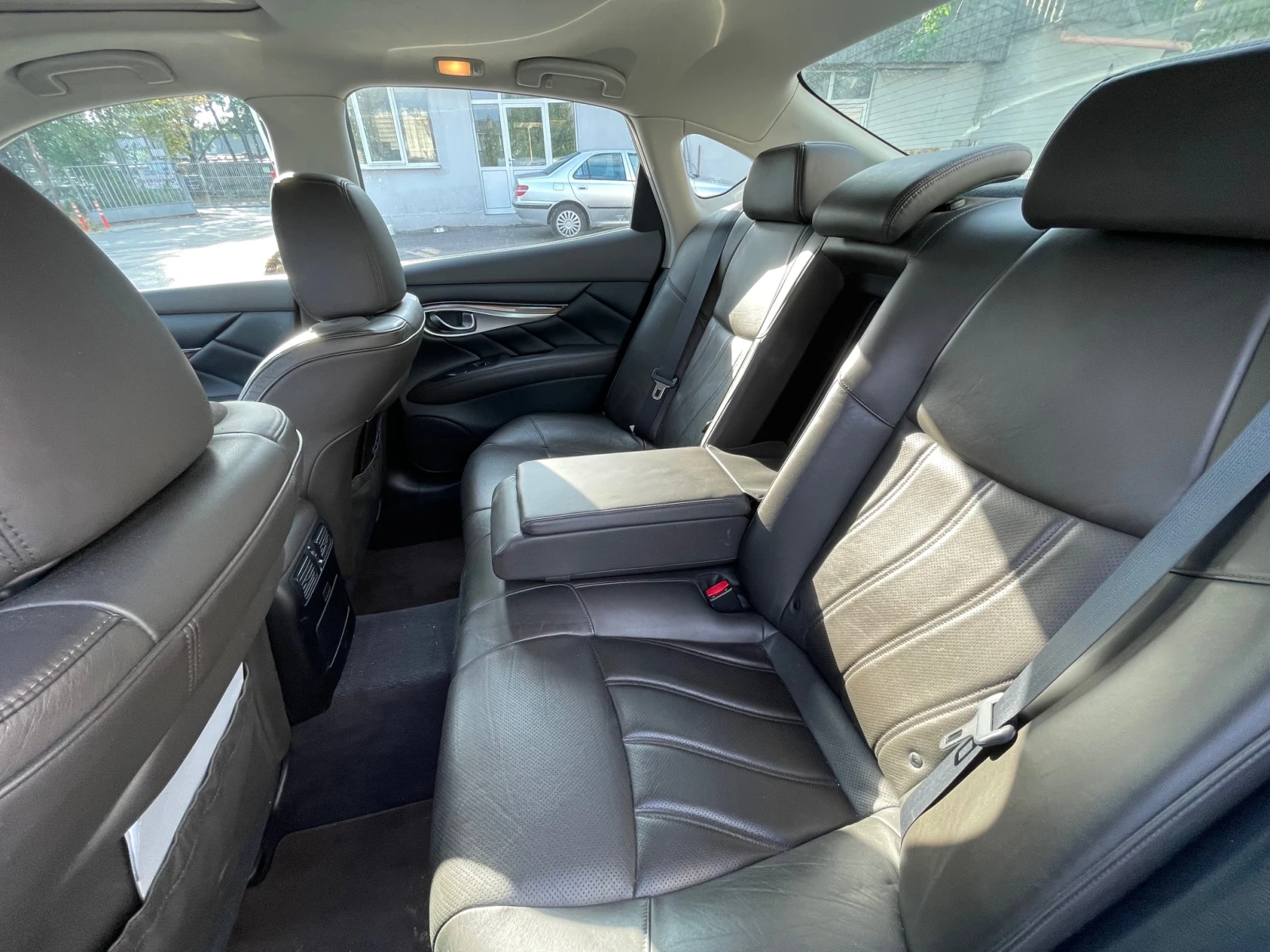 Infiniti M FX30d GT Premium - изображение 9