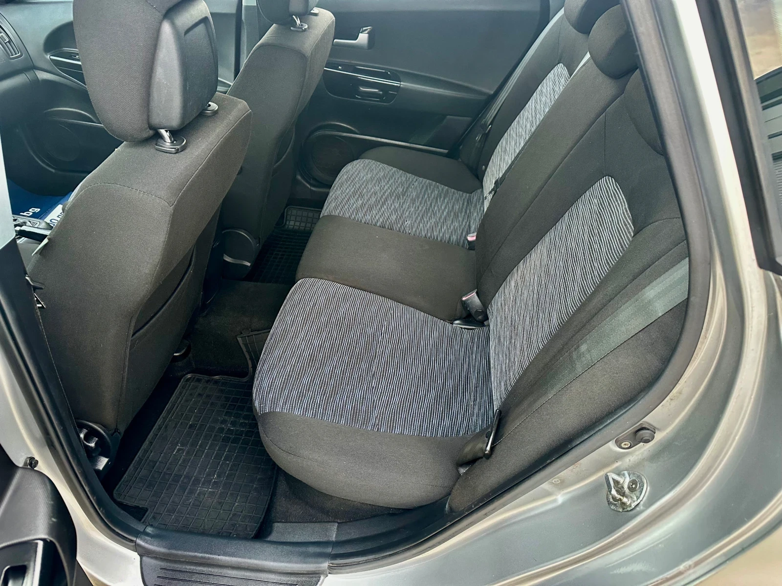 Kia Ceed 1.6/ГАЗОВ ИНЖ//КЛИМАТРОНИК// | Mobile.bg — изображение 12