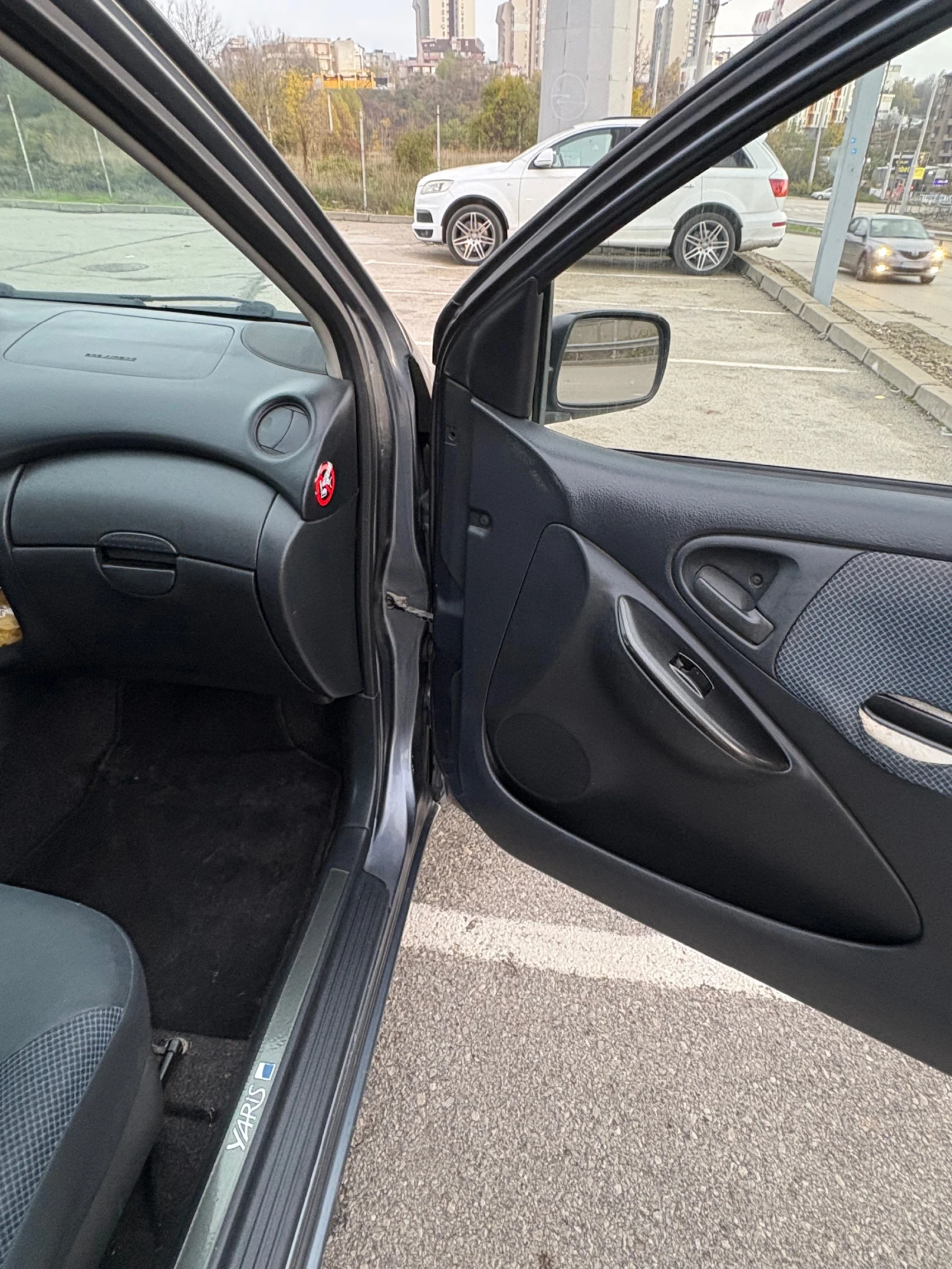 Toyota Yaris 1.0i 16V .2005g | Mobile.bg � ����������� 14