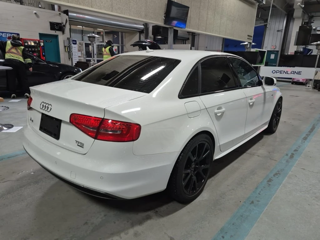 Audi A4 * TECHNIK * CARFAX * ФИНАНСИРАНЕ - изображение 3