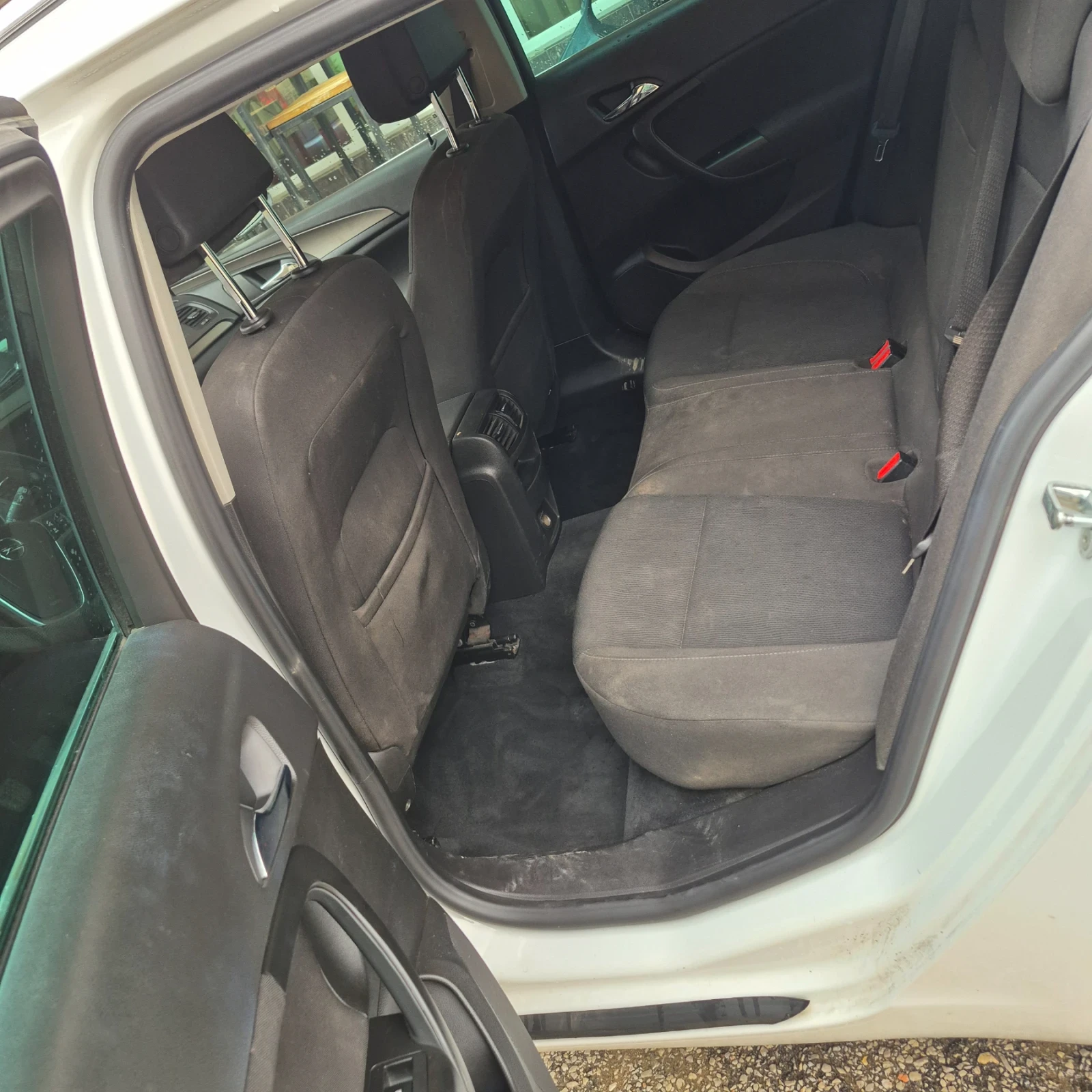 Opel Insignia  - изображение 9