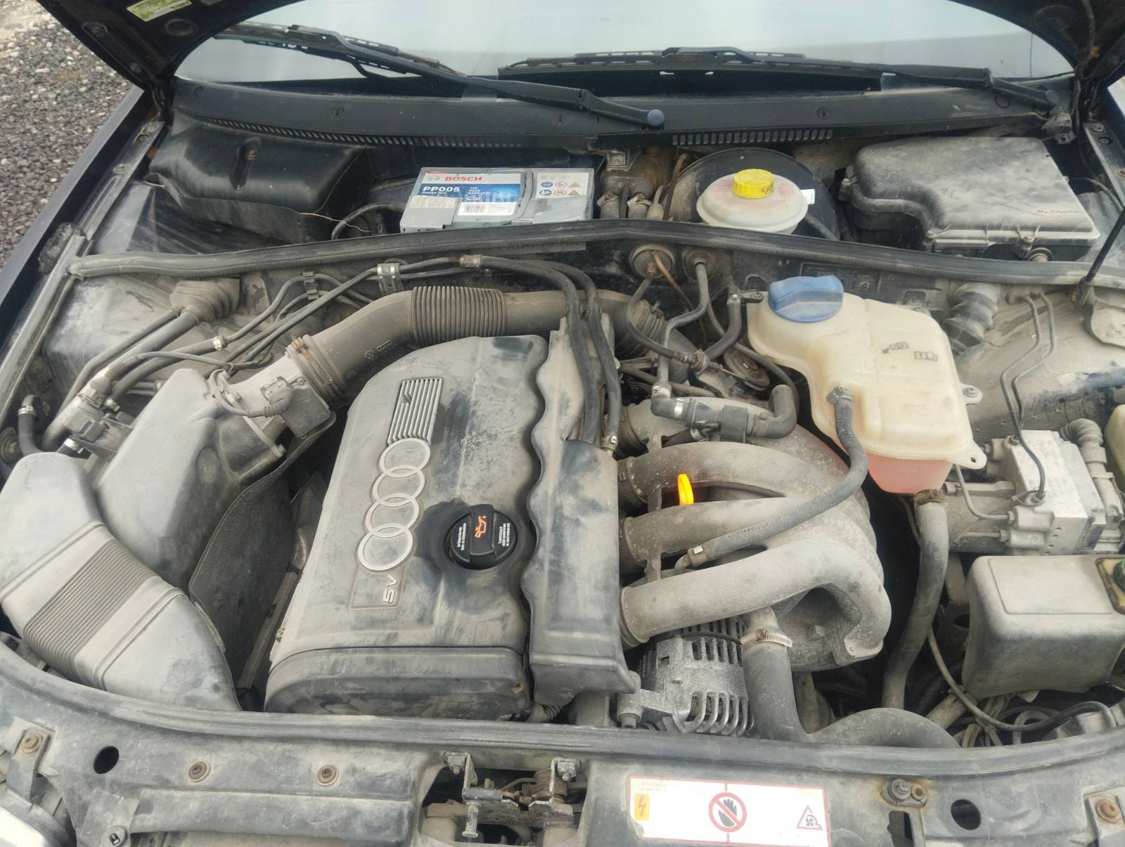 Audi A4 1.8 20V - изображение 6