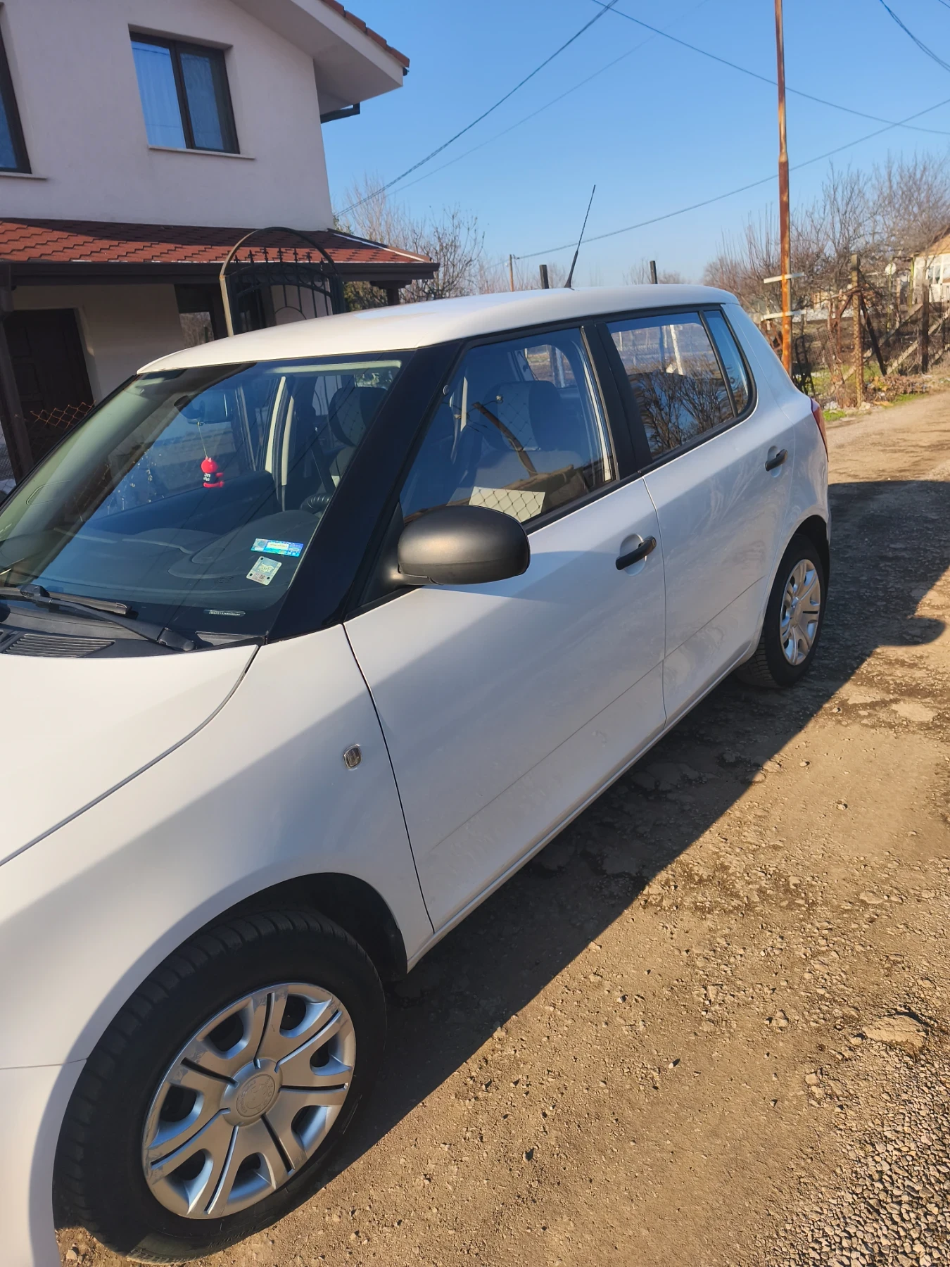 Skoda Fabia  - изображение 2