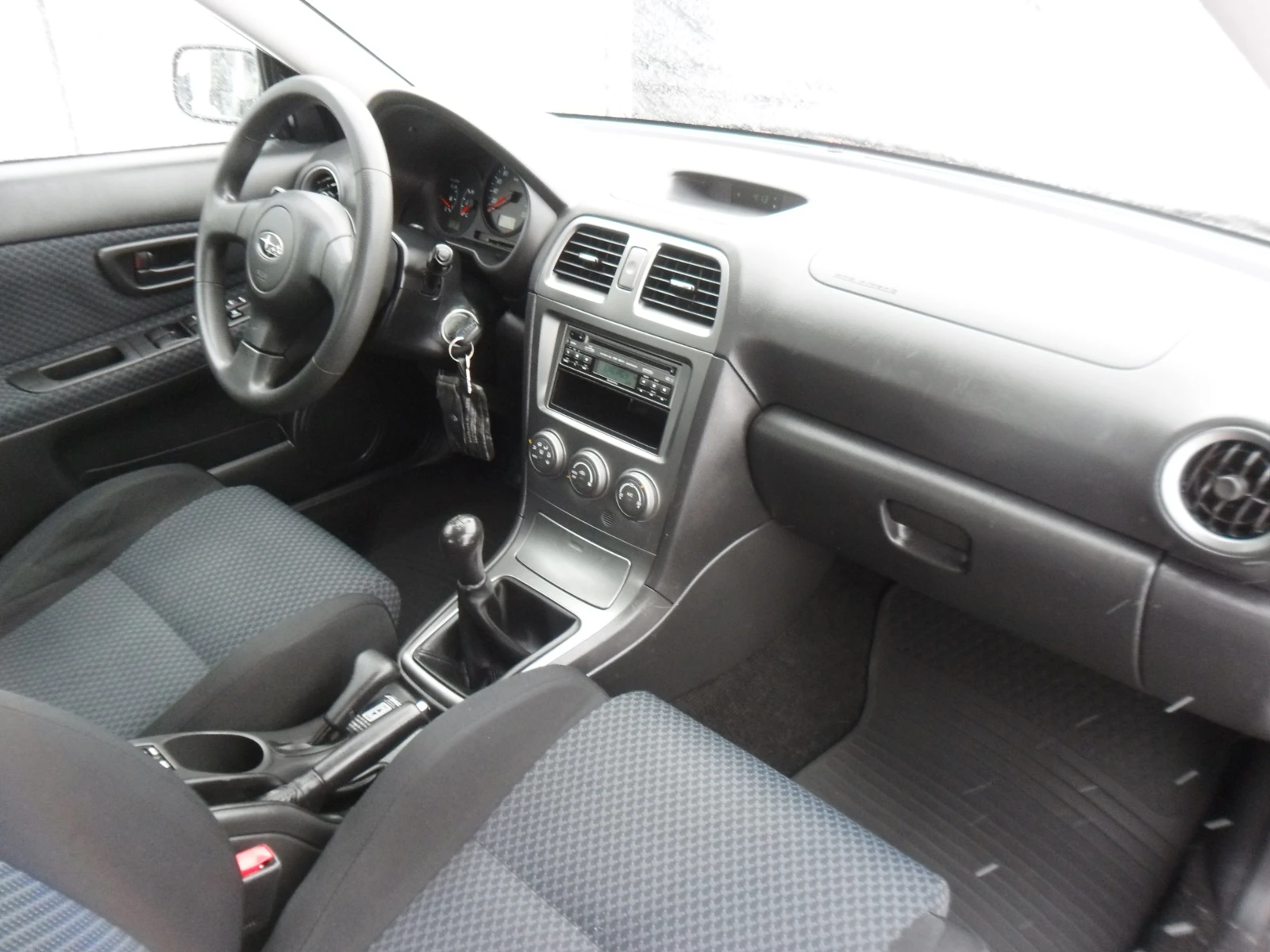 Subaru Impreza 1, 5i-4X4-KLIMA-115�.��. | Mobile.bg � ����������� 13