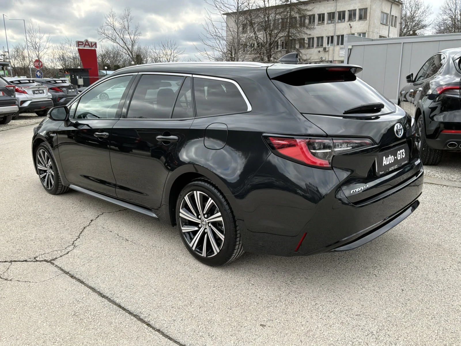 Toyota Corolla 1.8h.122k.�. Luxury � �������� | Mobile.bg � ����������� 6