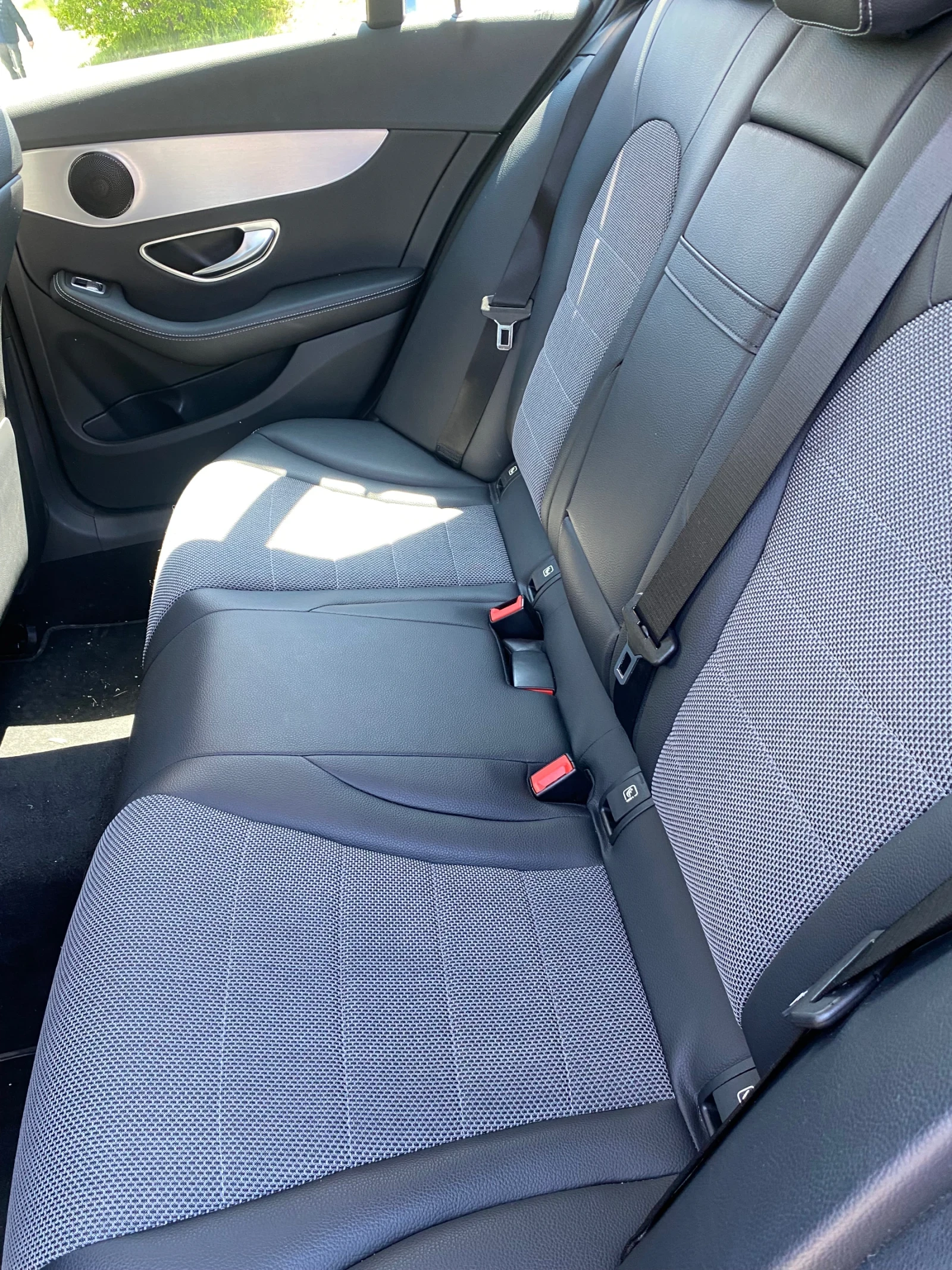 Mercedes-Benz C 220 C 220 D, снимка 8 - Автомобили и джипове - 54414482
