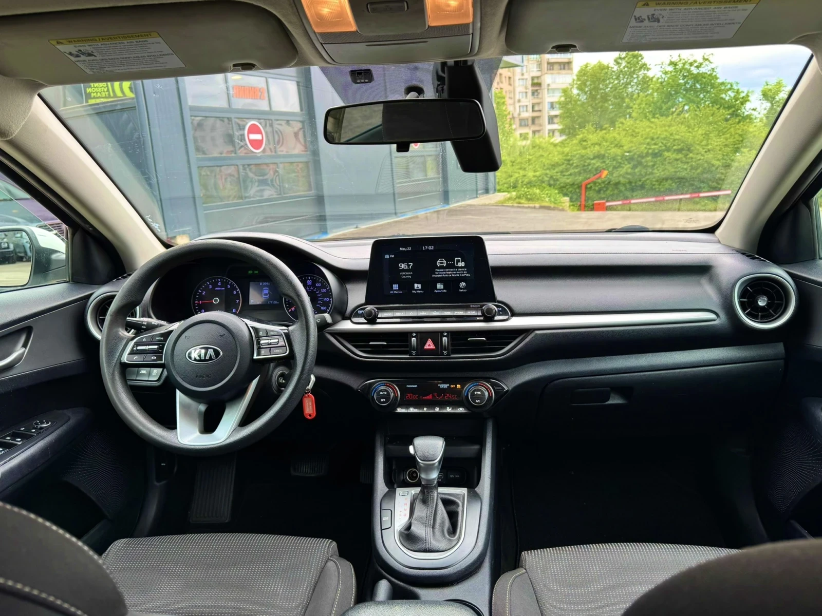 Kia Forte, снимка 9 - Автомобили и джипове - 55091654