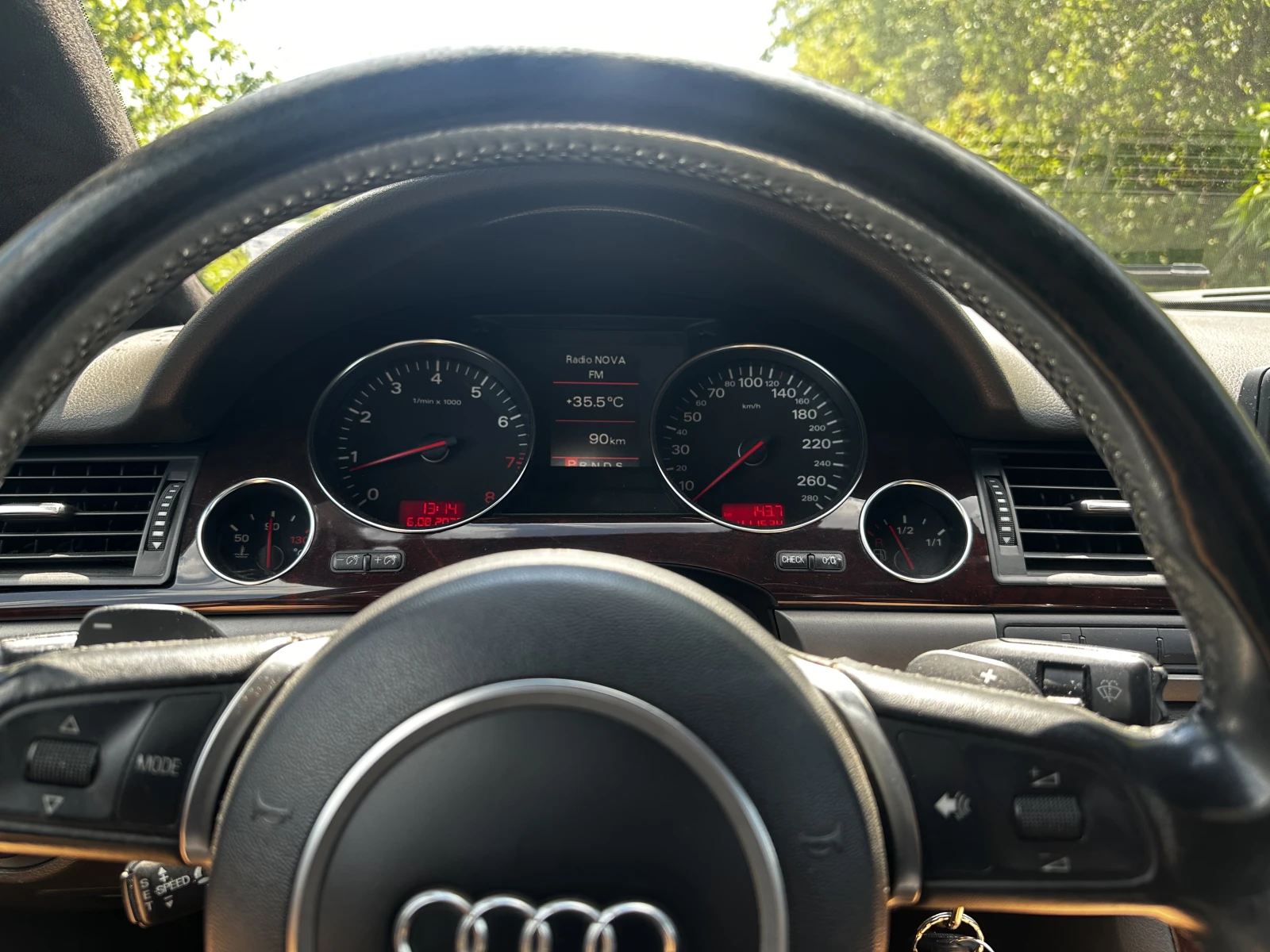 Audi A8 4.2 Quattro FACELIFT, снимка 8 - Автомобили и джипове - 55836461