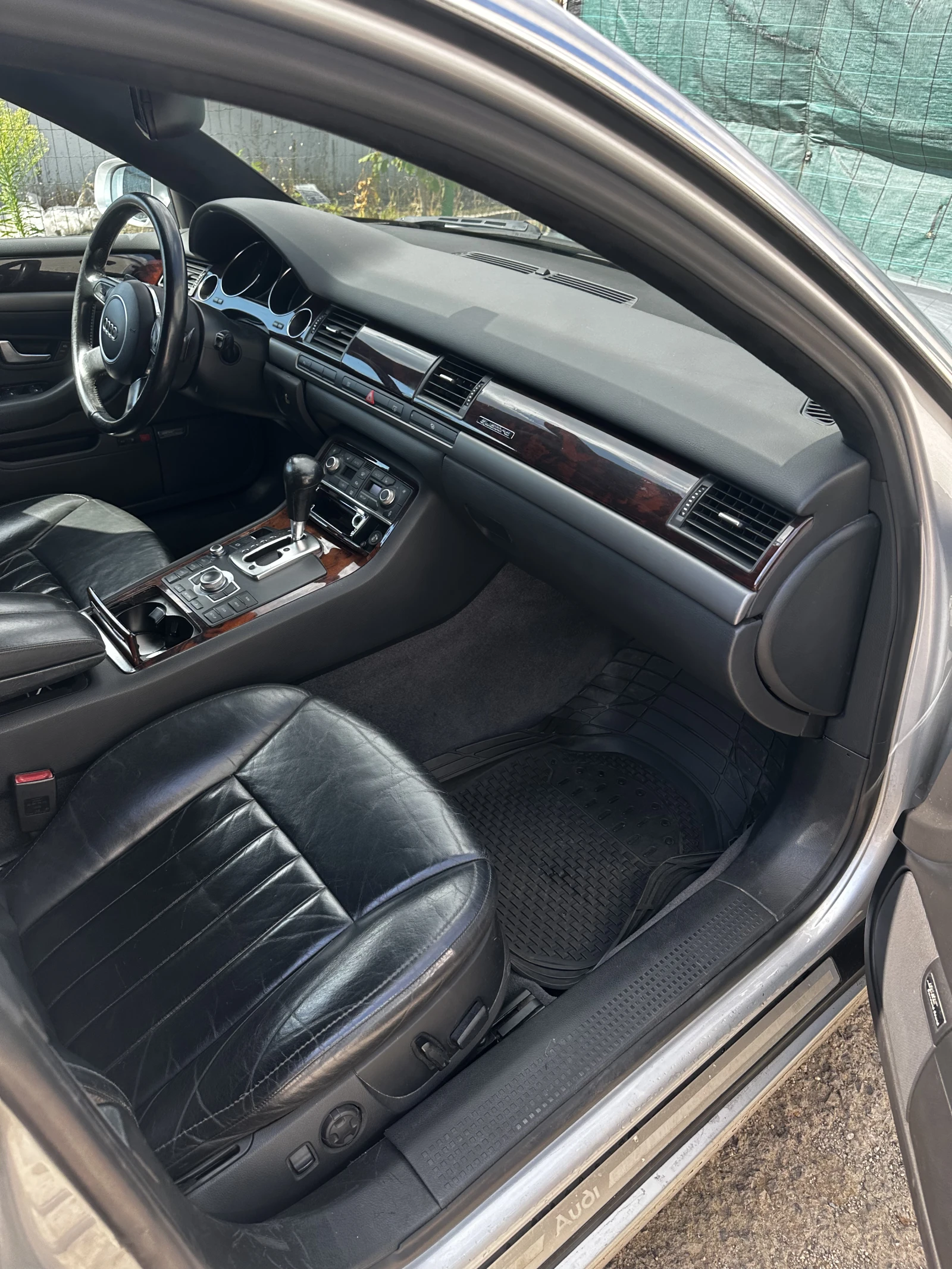 Audi A8 4.2 Quattro FACELIFT, снимка 13 - Автомобили и джипове - 55836461
