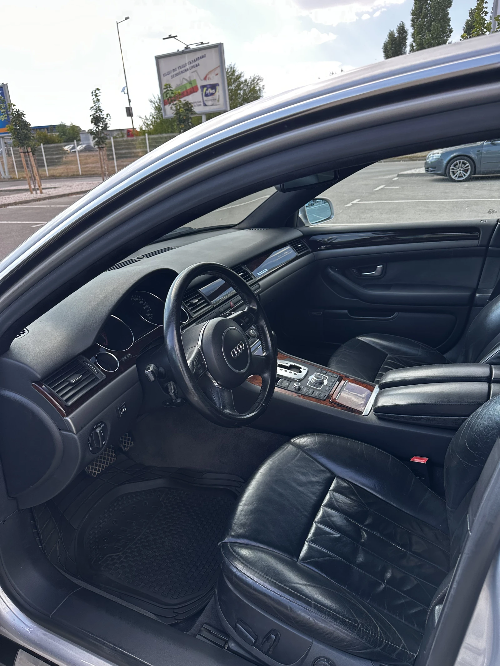 Audi A8 4.2 Quattro FACELIFT, снимка 12 - Автомобили и джипове - 55836461
