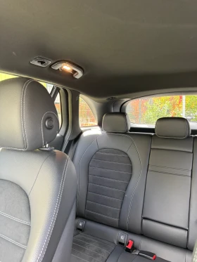 Mercedes-Benz GLC 300 e Plug-in Hybrid/ 1ви собственик/ фактура с ДДС, снимка 16