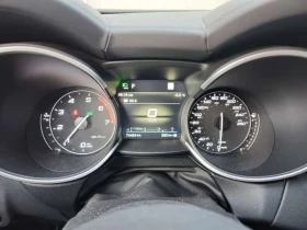 Alfa Romeo Stelvio * Veloce 4D Utility * ПАНО* ПОДГРЕВ* KEYLESS* , снимка 11