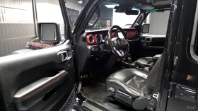Jeep Gladiator * 3.6* RUBICON* КОЖА* ПОДГРЕВ* NAVI* , снимка 10