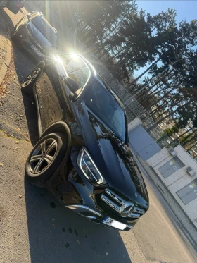 Mercedes-Benz GLC 300 e Plug-in Hybrid/ 1ви собственик/ фактура с ДДС, снимка 2