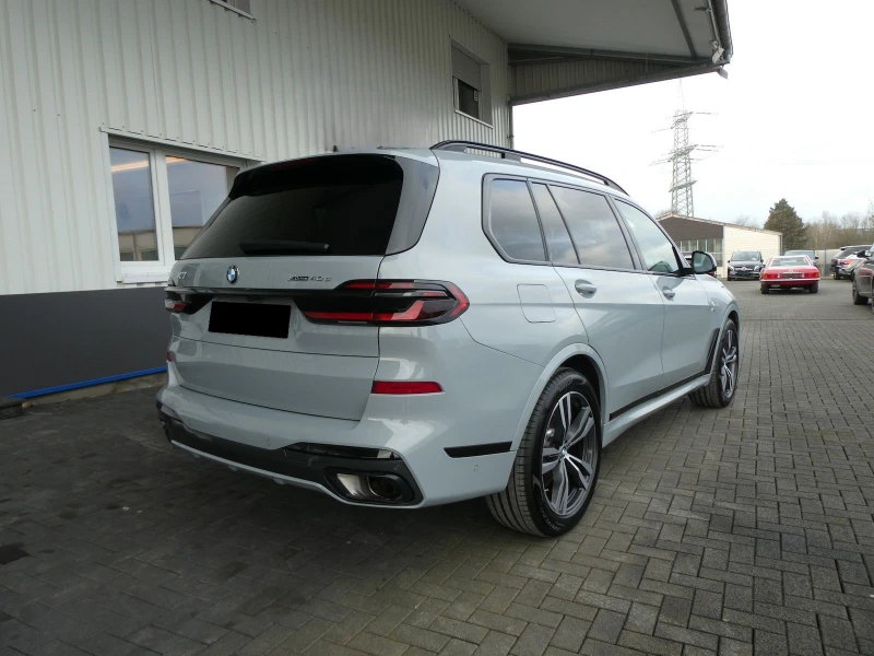 BMW X7 40d/ xDrive/ FACELIFT/ M-SPORT/ PANO/ HEAD UP/ CAM, снимка 6 - Автомобили и джипове - 49461414