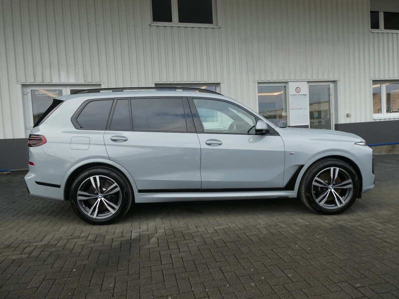 BMW X7 40d/ xDrive/ FACELIFT/ M-SPORT/ PANO/ HEAD UP/ CAM, снимка 7 - Автомобили и джипове - 49461414