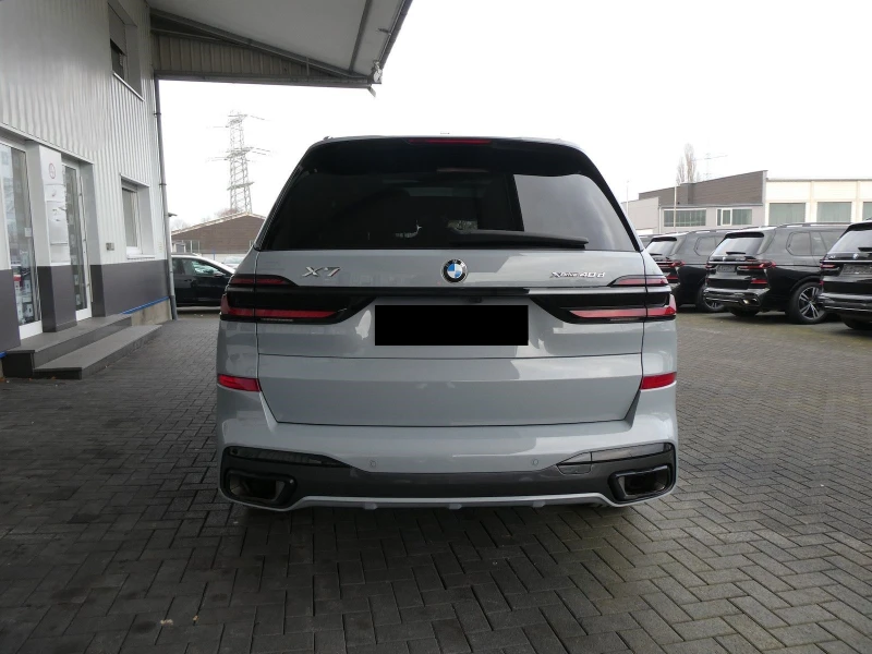 BMW X7 40d/ xDrive/ FACELIFT/ M-SPORT/ PANO/ HEAD UP/ CAM, снимка 5 - Автомобили и джипове - 49461414