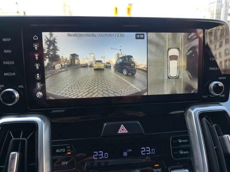 Kia Sorento Platinum 4WD Гаранция 2028, снимка 6 - Автомобили и джипове - 52530502