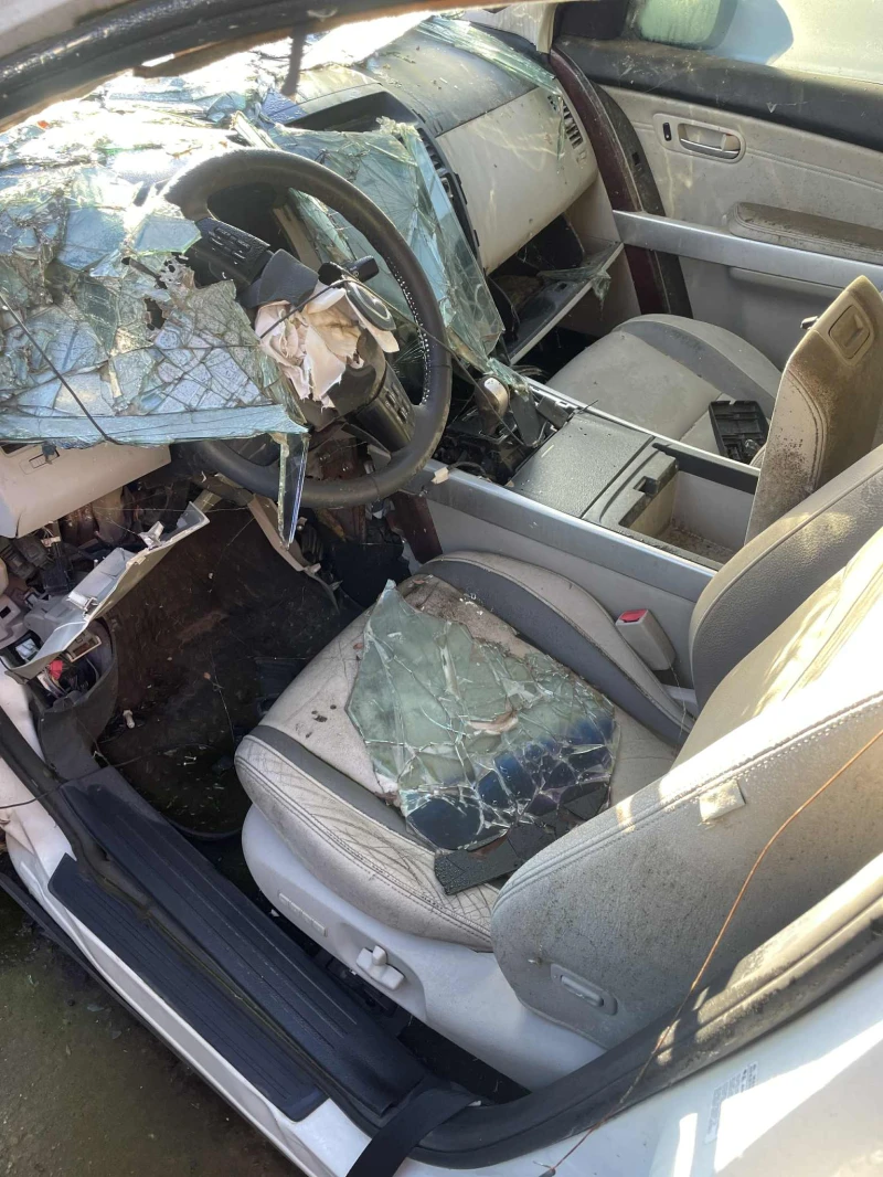 Mazda CX-9, снимка 3 - Автомобили и джипове - 52398652