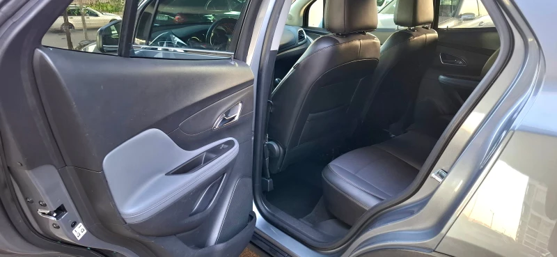 Opel Mokka COSMO ГАЗ, снимка 13 - Автомобили и джипове - 52409954