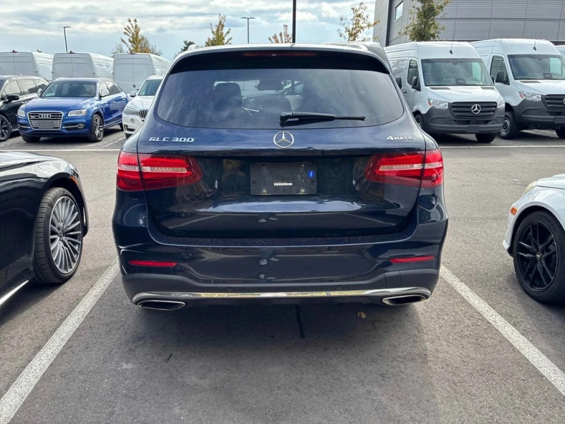 Mercedes-Benz GLC * 300 * CARFAX * БЕЗ ПЪРВОНАЧАЛНА ВНОСКА, снимка 4 - Автомобили и джипове - 52968628