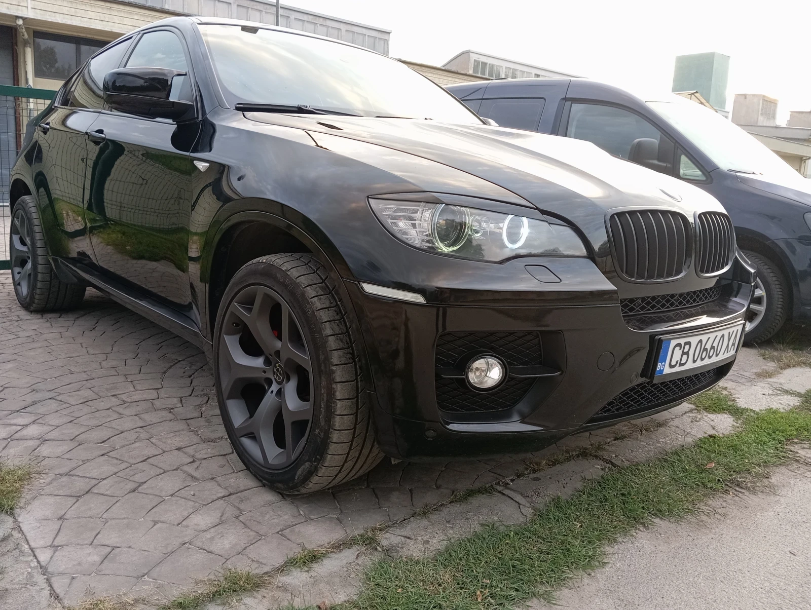 BMW X6 4.0d 306 - изображение 3