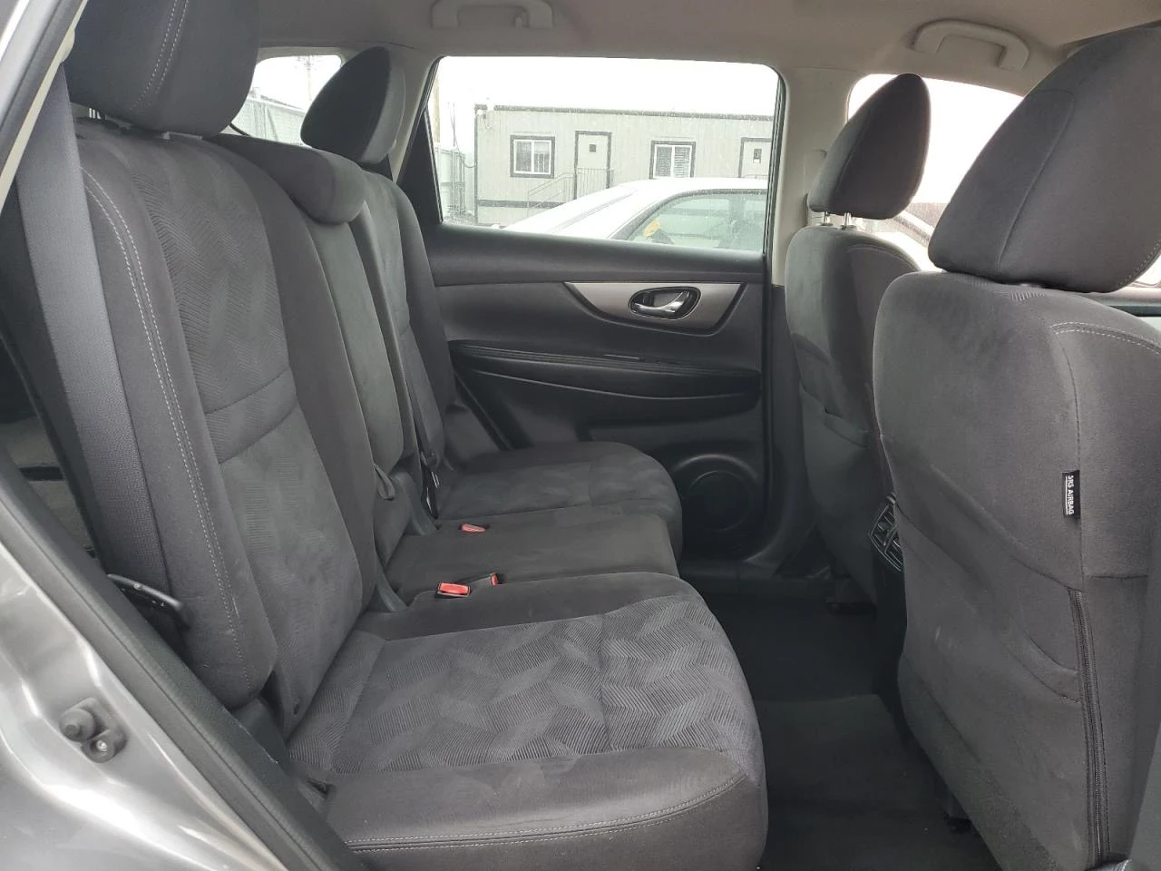 Nissan Rogue S - изображение 10